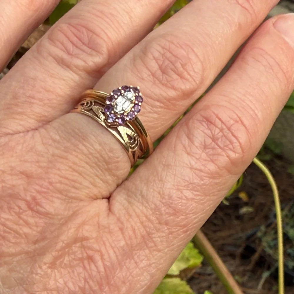New in box 18K Gold Natural Diamonds and Natural Amethyst Gemstone Ring